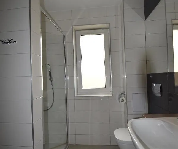 Apartmán Czarna Gora Is6 *